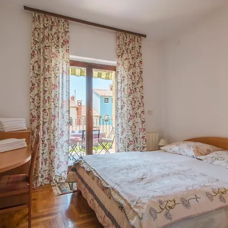 Sandra Apartment *