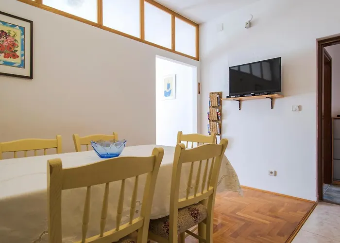 Sandra Apartman *