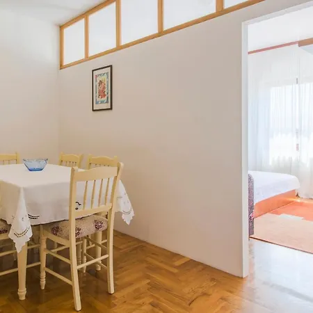 Διαμέρισμα Sandra