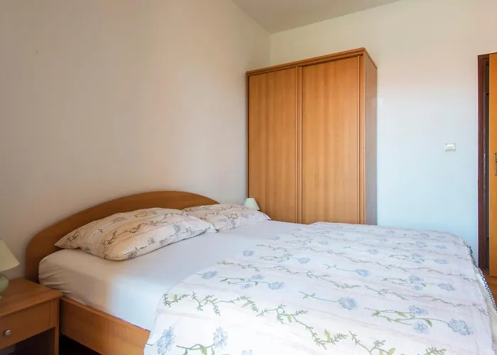 Sandra Διαμέρισμα Πούλα